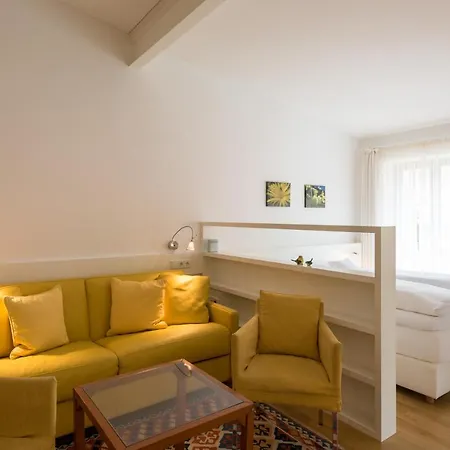 Am Walmendingerhorn Apartment Mittelberg